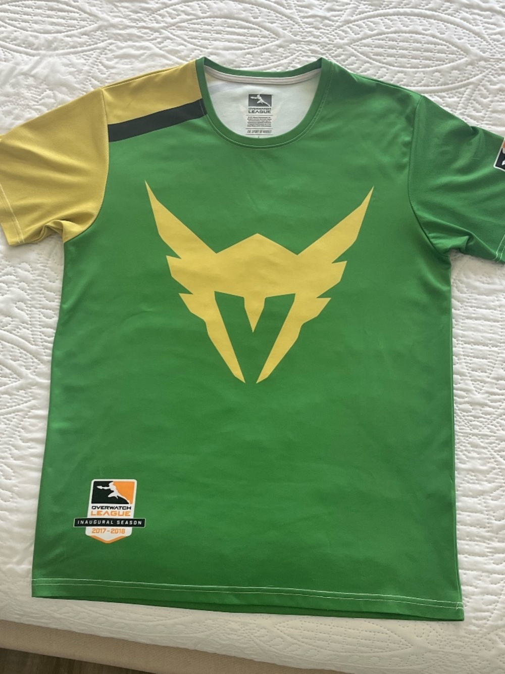 Overwatch League Los Angeles Valiant Jersey Inaugural Season 2017-18 Size Large